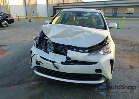 2022 Toyota Prius Night Shade из США, поврежденный, VIN JTDKAMFU9N3158415